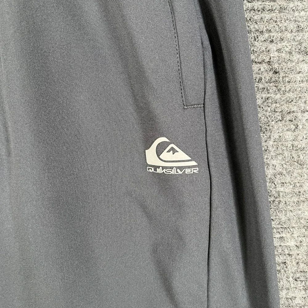 Quiksilver Shorts Mens XL DryFlight Black Hybrid Elastic Waist Active Beach
